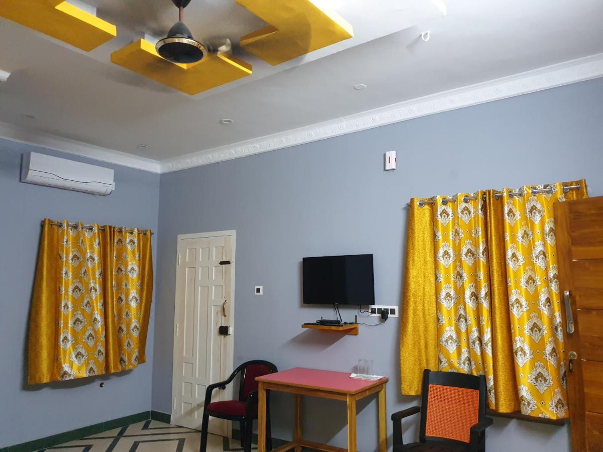 Mount Zion Holidays Otel Kuttālam Dış mekan fotoğraf